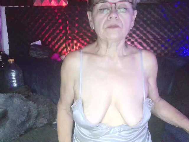 Fantasyca live cam on BongaCams