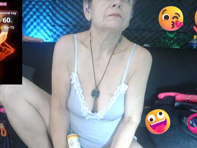 Fantasyca live cam on BongaCams