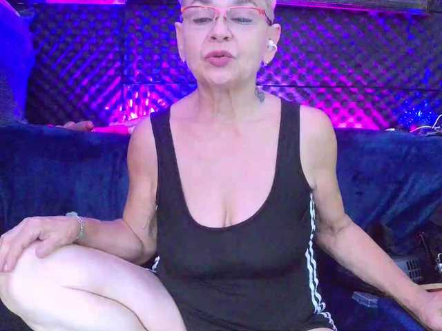 Fantasyca live cam on BongaCams