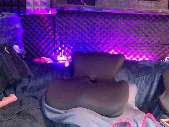 Fantasyca live cam on BongaCams