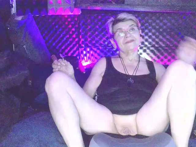 Fantasyca live cam on BongaCams