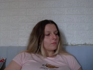 BritneyBlond Porn Show