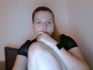 BritneyBlond Porn Show