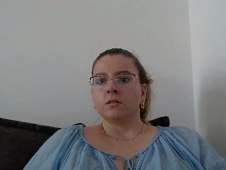 BritneyBlond Porn Show