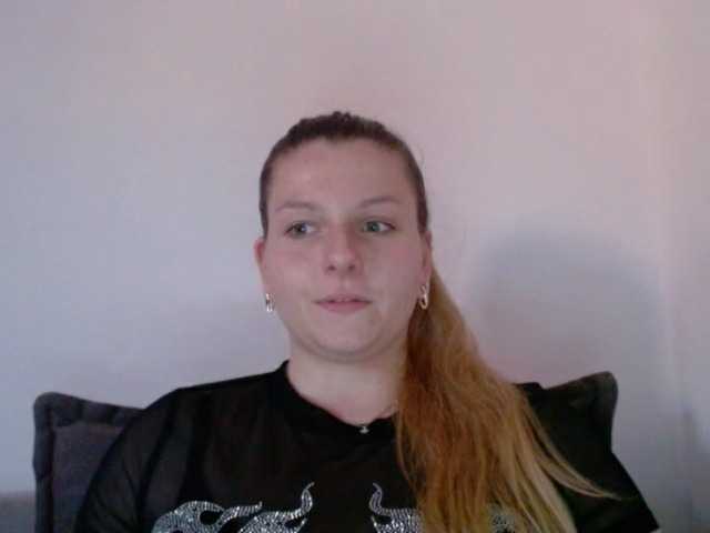 BritneyBlond live cam on BongaCams