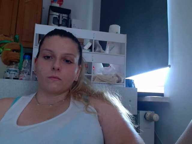 BritneyBlond live cam on BongaCams