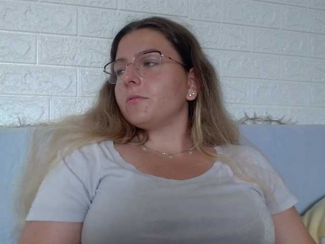 BritneyBlond live cam on BongaCams