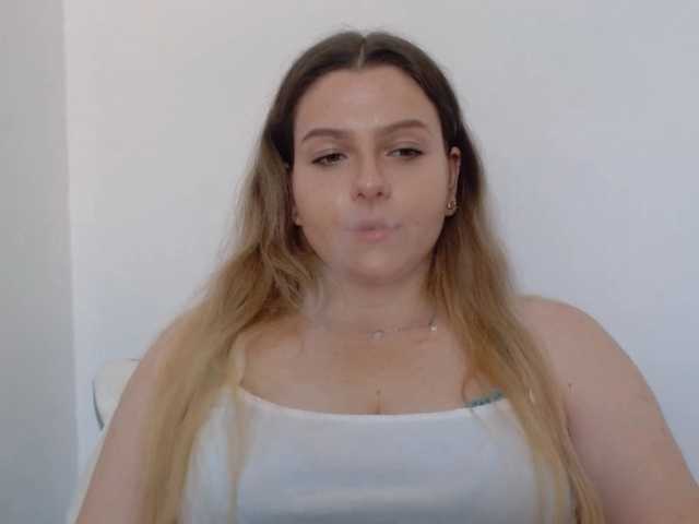 BritneyBlond live cam on BongaCams