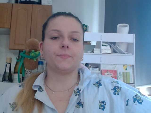 BritneyBlond live cam on BongaCams