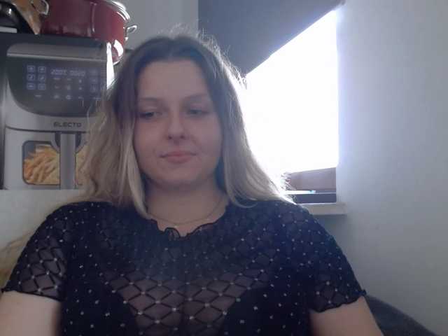 BritneyBlond live cam on BongaCams