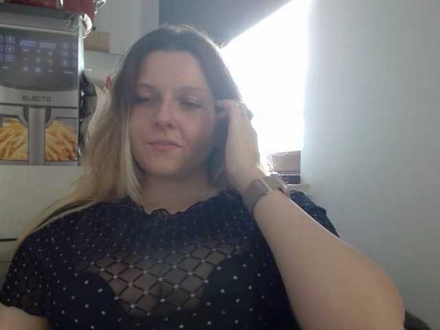 BritneyBlond live cam on BongaCams