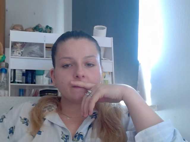 BritneyBlond live cam on BongaCams