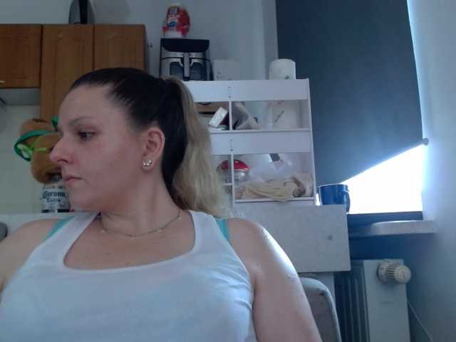 BritneyBlond live cam on BongaCams