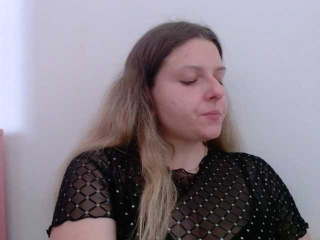 BritneyBlond live webcam show