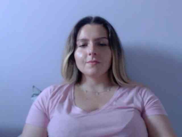 BritneyBlond webcam