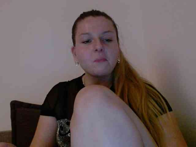 BritneyBlond webcam