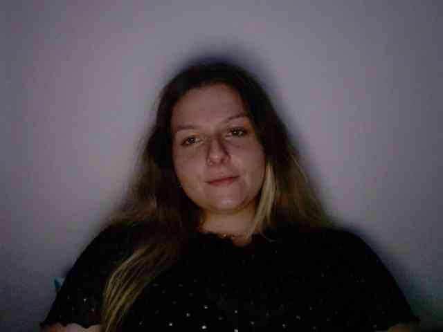 BritneyBlond webcam