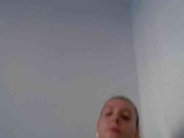 BritneyBlond webcam