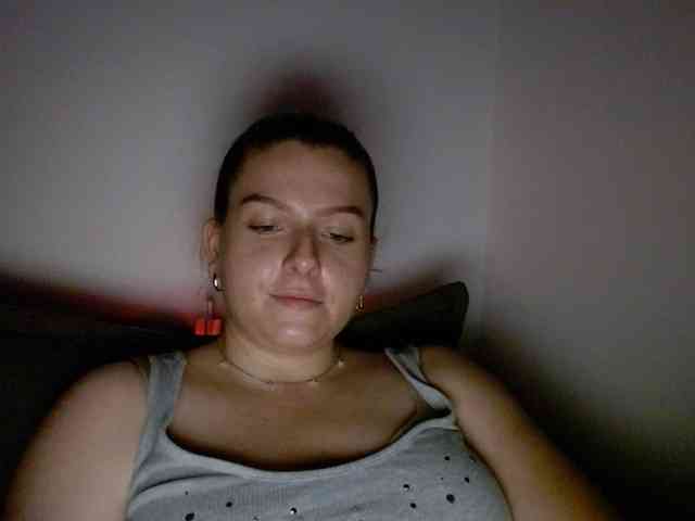 BritneyBlond webcam