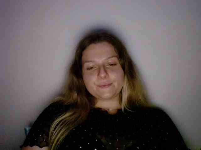 BritneyBlond webcam