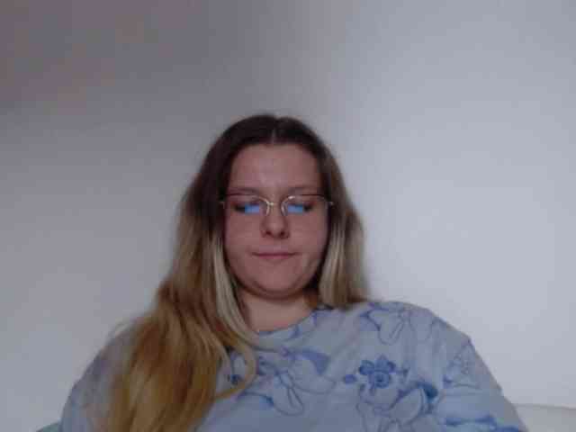 BritneyBlond webcam