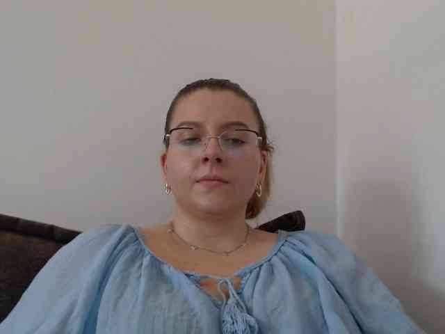 BritneyBlond webcam