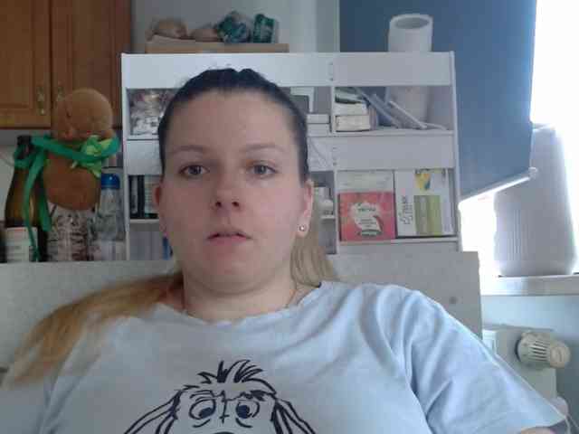 BritneyBlond webcam