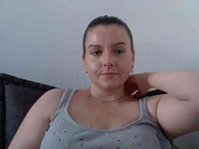 BritneyBlond webcam