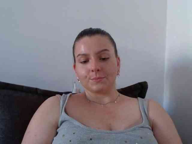 BritneyBlond Live Webcam on BongaCams