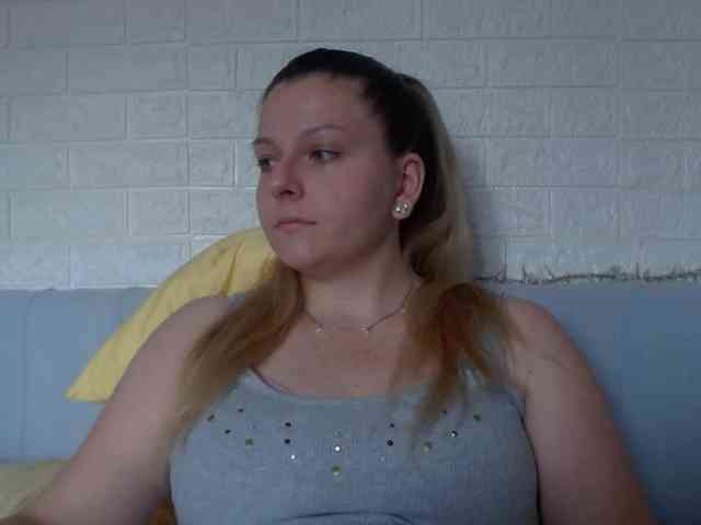Model: BritneyBlond