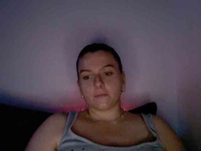 BritneyBlond webcam