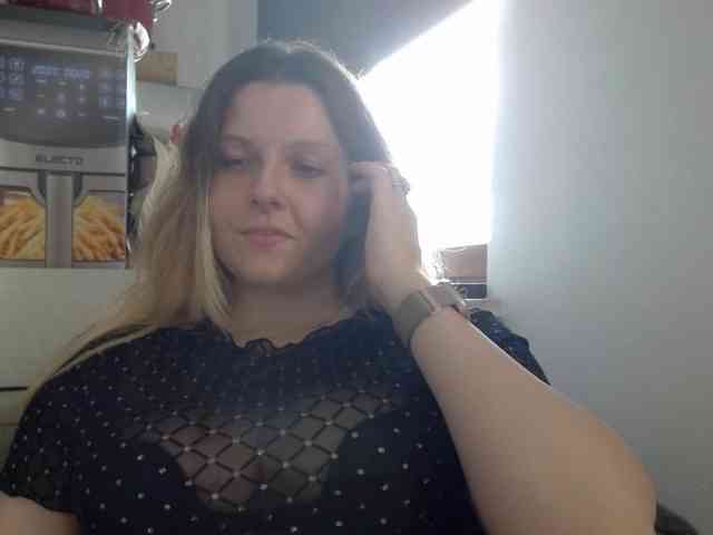 Model: BritneyBlond