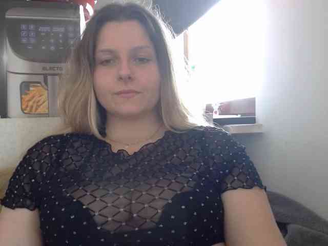 Model: BritneyBlond