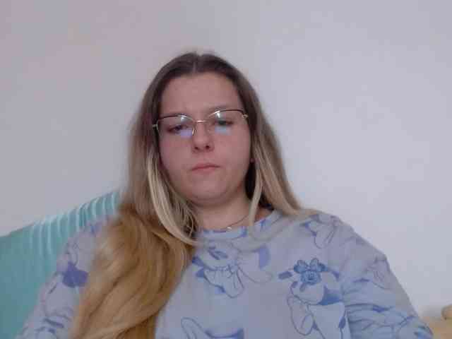 BritneyBlond webcam