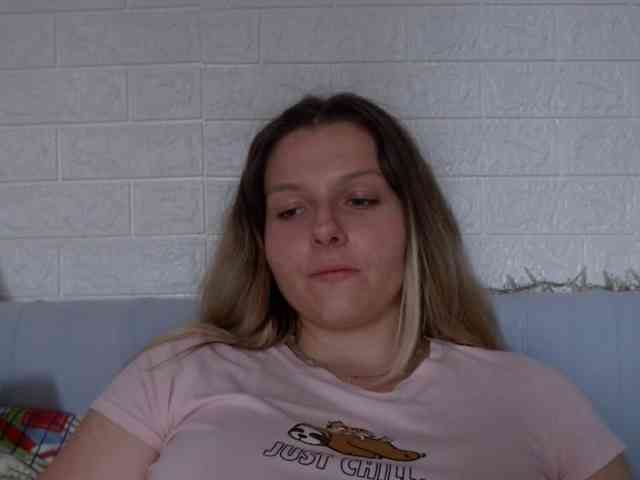 BritneyBlond webcam