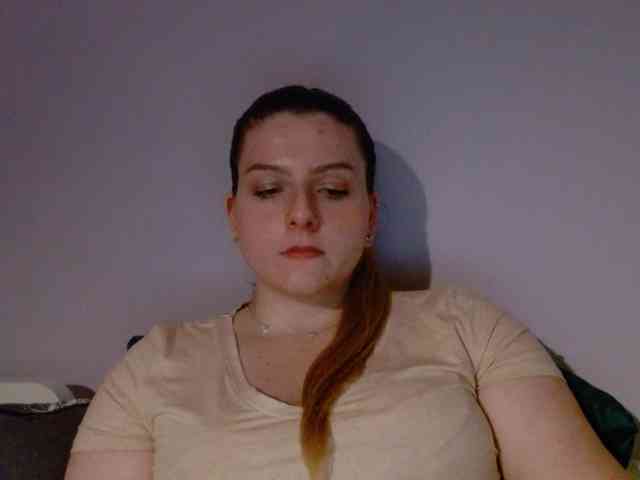 BritneyBlond webcam