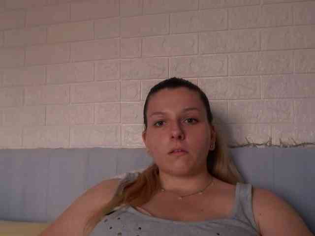 BritneyBlond webcam