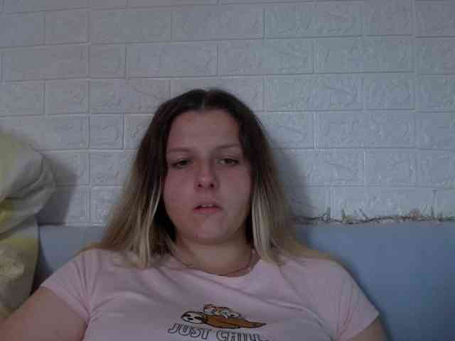 BritneyBlond webcam