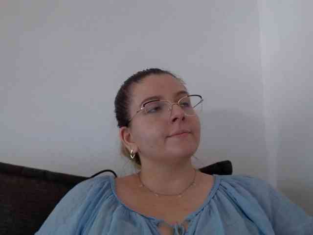 BritneyBlond webcam