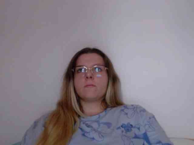 BritneyBlond webcam