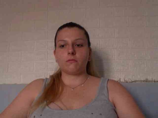 BritneyBlond webcam