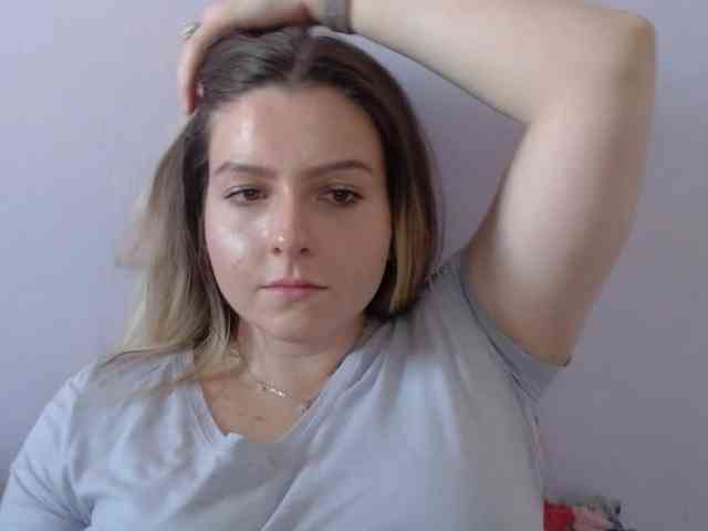 Model: BritneyBlond