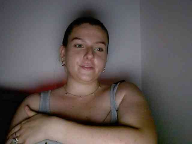 BritneyBlond webcam