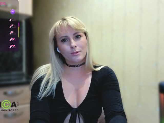Goood-girl Live Cam on BongaCams