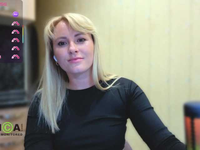 Goood-girl live cam on BongaCams