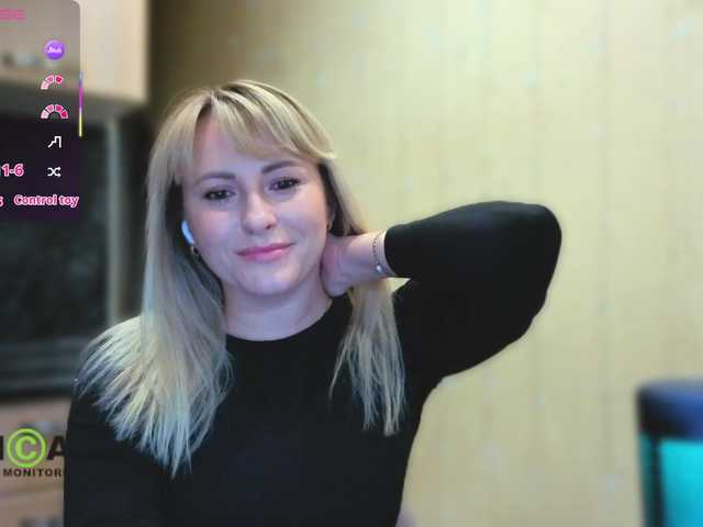 Goood-girl live cam on BongaCams