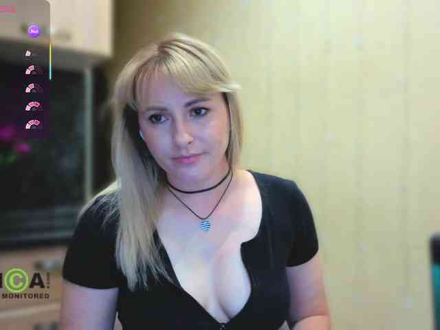 Goood-girl Live Webcam on BongaCams