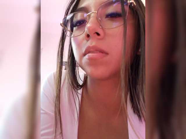 KattySanz live cam on BongaCams