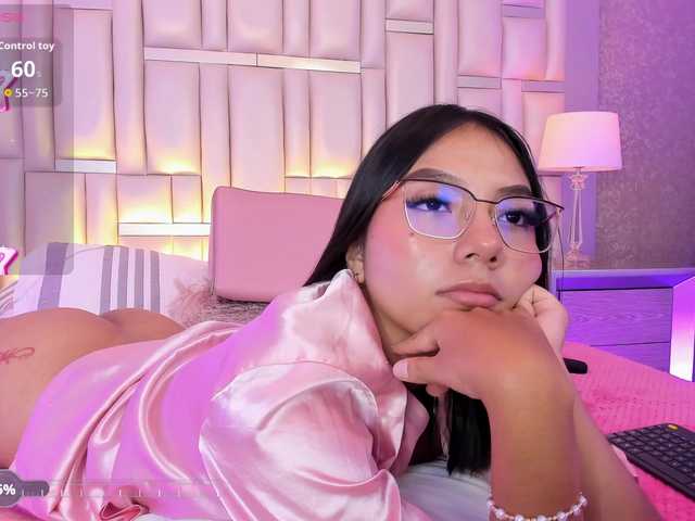 KattySanz live cam on BongaCams