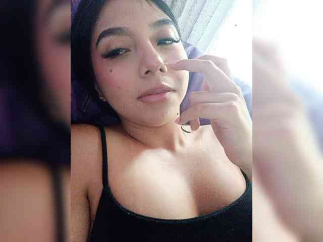 KattySanz webcam